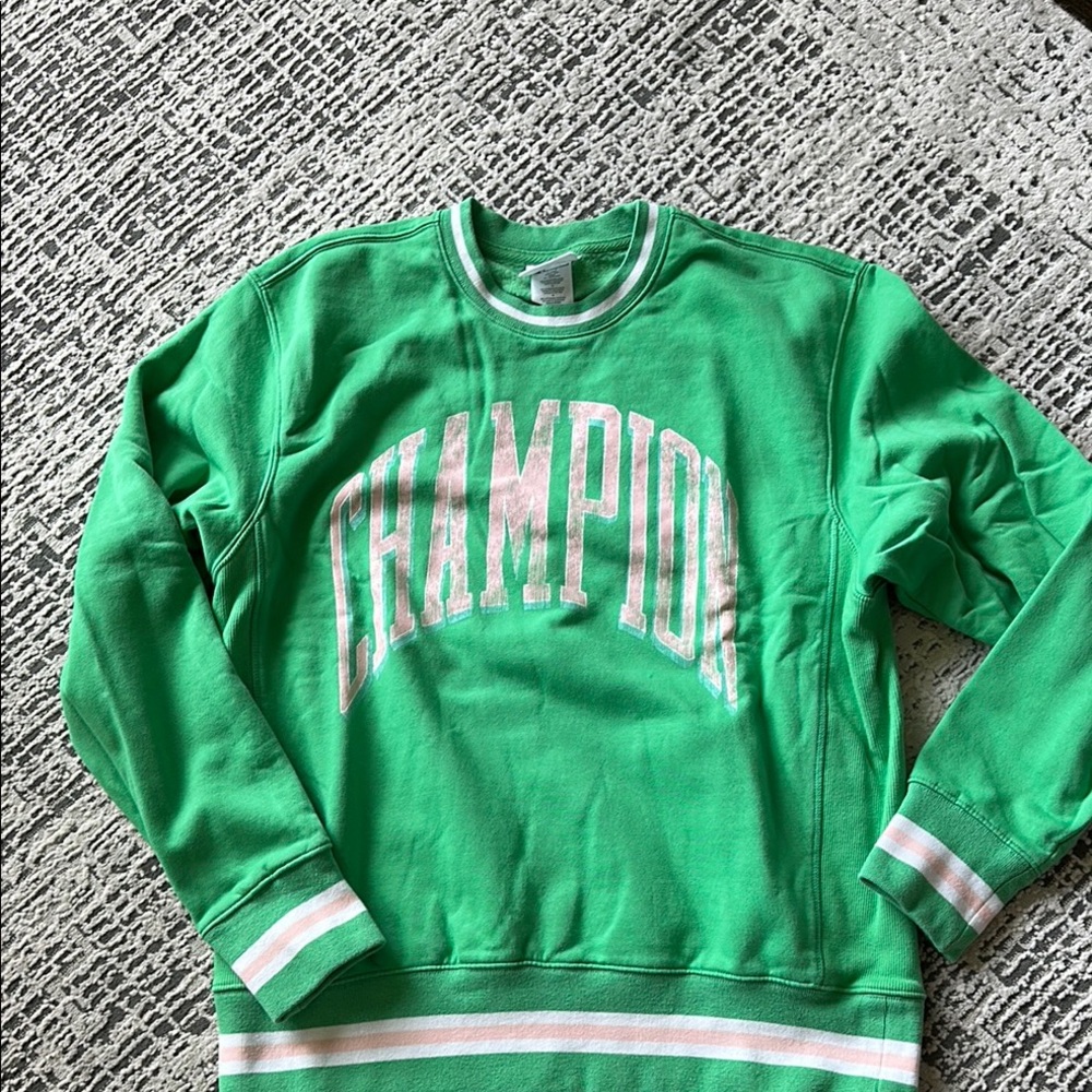 Champion Mint Green Crewneck Very preppy!